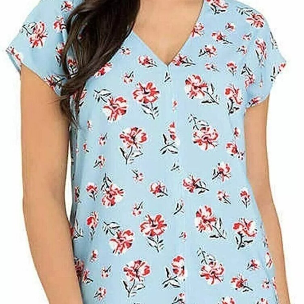 Hilary Radley Womans V-Neck Short-Sleeve Blouse Shirt Blue/Red Floral- Medium